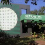 Em dia de jogo do Brasil, agências do Detran de MS terão horário especial e mudanças nos exames