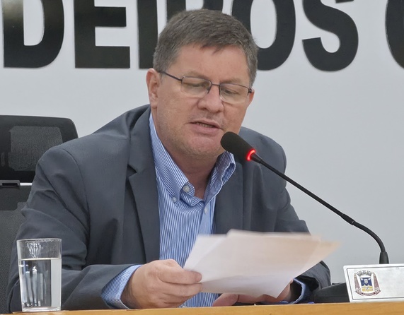 Bira destaca necessidade da pavimentação de trecho final da Rua Alan Kardec
