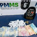 Homem é flagrado com 74 papelotes de cocaína no Centro América