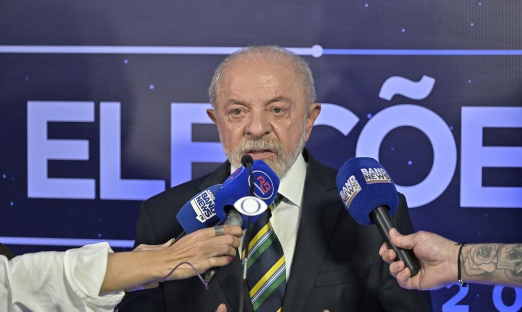 TSE: Lula autoriza quebra de sigilo bancário se Flávio fizer o mesmo