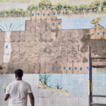 FUPHAN acompanha restauração de painel artístico histórico no centro de Corumbá